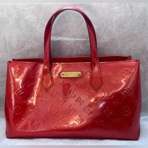 SOLD!!!SOLD!!!Louis Vuitton Wilshire Monogram Vernis PM Handbag.
